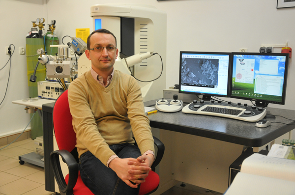 laboratorium mikroskopii elektronowej uniwersytet przyrodniczy we wrocławiu upwr dr hab. krzysztof marycz lecznicze algi