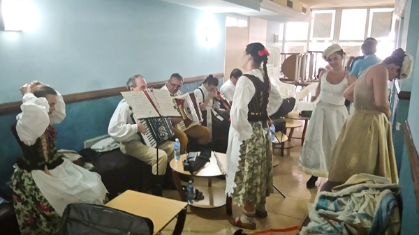 Akademicki Zespół Pieśni i Tańca „Jedliniok” na kubie uniwersytet przyrodniczy we wrocławiu upwr