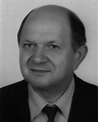 profesor Zbigniew Dobrzański
