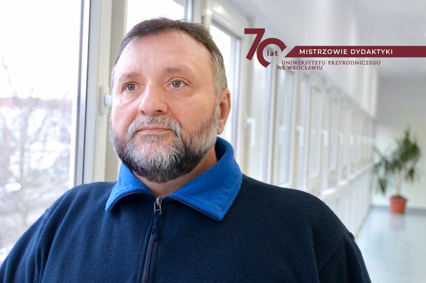 Dr Grzegorz Dejneka z Uniwersytetu Przyrodniczego we Wrocławiu